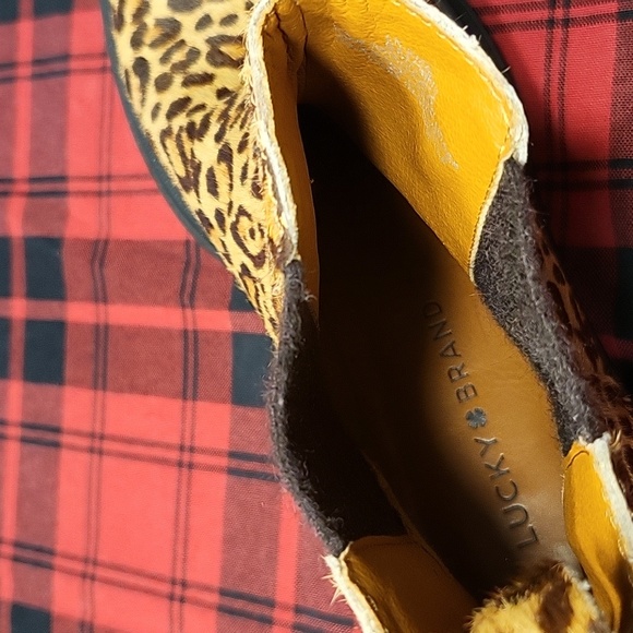 NWOT Lucky Brand Women Emali Tan Black Leopard Calf Hair Lug Sole Combat Boots - Picture 8 of 12